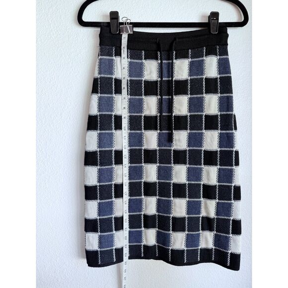 BOSS Hugo Boss Fiallah Check Wool Blend Jacquard Pencil Skirt Navy Black & White - Picture 12 of 14